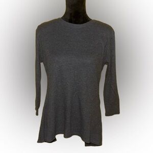 Embellish grey thermal shirt, v open on the back size Small.